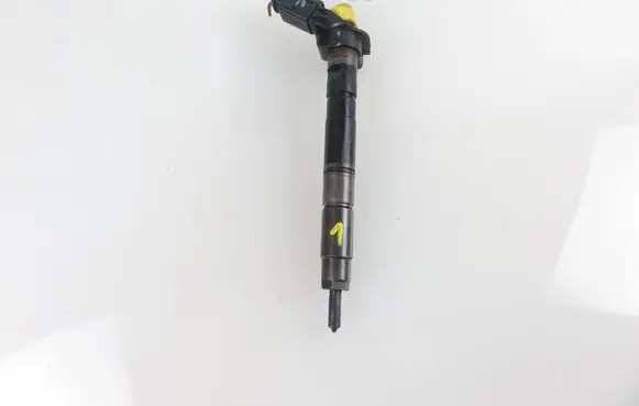 Audi A6 S6 C6 4F Fuel injector 0445115004 059130277Q