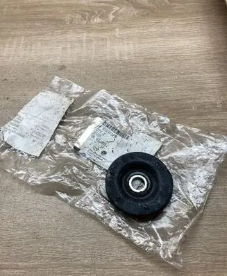 Opel Movano B Front upper strut mount 93197322 8200688789