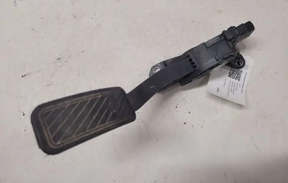 Ford Fiesta Accelerator throttle pedal 8V219F836AA 6PV00951700 C95YE01
