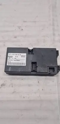 Mercedes-Benz E W211 Seat control module A2118203626 00007896A3