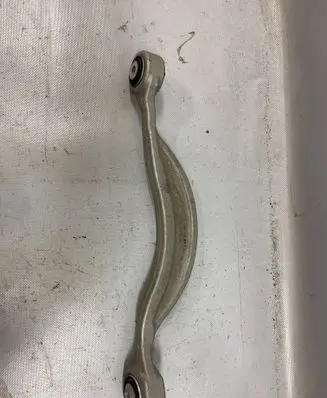 Audi Q7 4M Rear control arm 4M0501531 4M0501529L