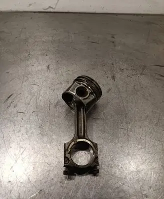 Ford Ranger Piston with connecting rod 