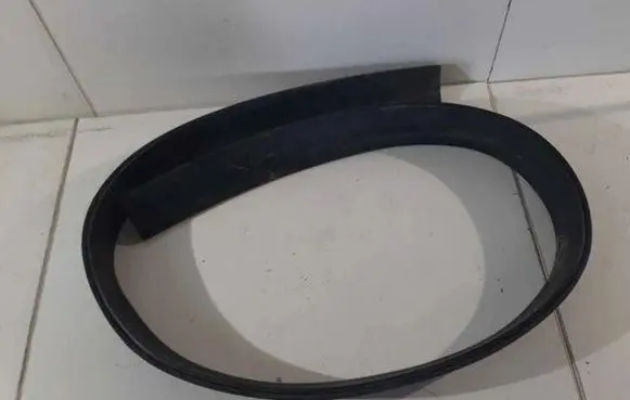 Mercedes-Benz EQC Engine compartment rubber 