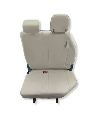 Toyota Sienna XL40 IV Rear seat