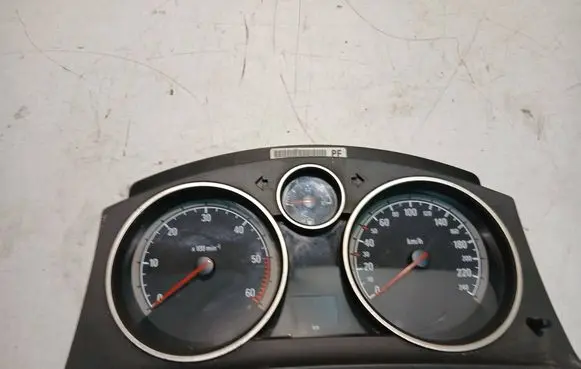 Opel Astra H Speedometer (instrument cluster) 13216684 SW4405