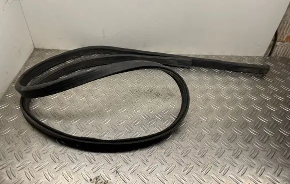 Mercedes-Benz GL X164 Engine compartment rubber 