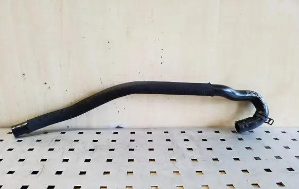 Mercedes-Benz GLC X253 C253 Engine coolant pipe/hose A2535018982