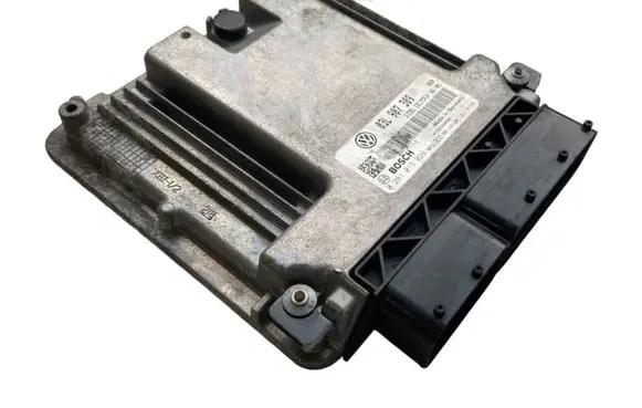 Volkswagen PASSAT B6 Engine control unit/module 03L907309 1039S30090 0281015029