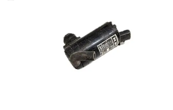 Hyundai Accent Windshield washer fluid reservoir/tank 9851022000
