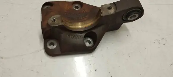Volvo XC60 Driveshaft support bearing bracket 30787842