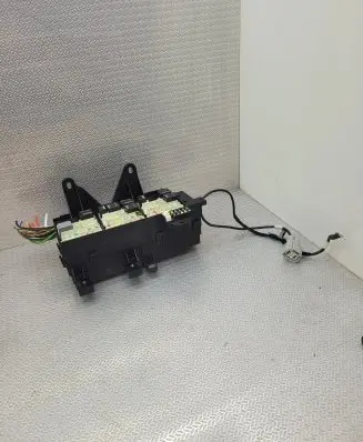 Jaguar XE Fuse box set GX7314A067DB