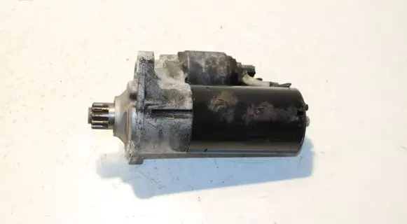 Volkswagen PASSAT B6 Starter motor 02E911023L