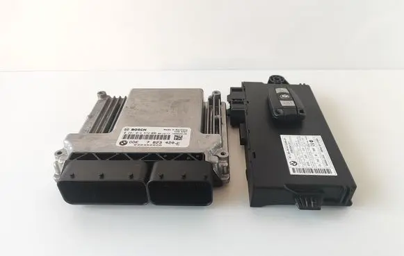 BMW 5 E60 E61 Engine ECU kit and lock set 7823420 0281014572 DDE7823420