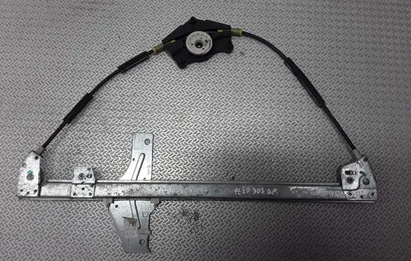 Peugeot 307 Front window lifting mechanism without motor