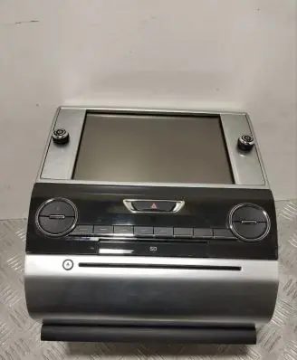 Maserati Quattroporte GPS navigation control unit/module 670007290