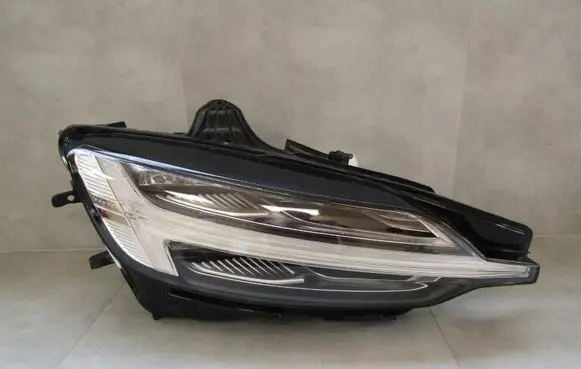 Volvo S60 Headlight/headlamp