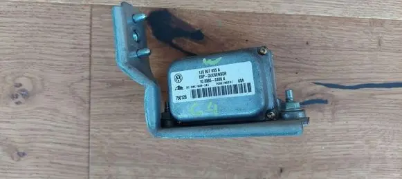Volkswagen Golf IV ESP acceleration yaw rate sensor 1J0907655A