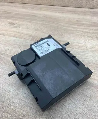 Volvo V50 Phone control unit/module 31210320