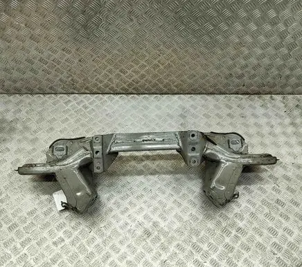 Toyota Hiace (H50, H60, H70) Front subframe 5120126120