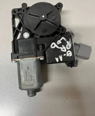 Battery box tray
