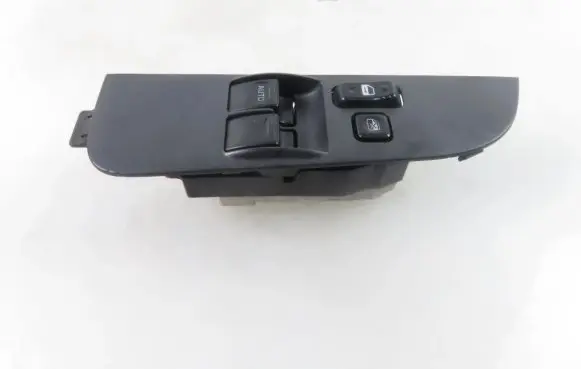 Toyota Corolla E110 Electric window control switch 8482012450