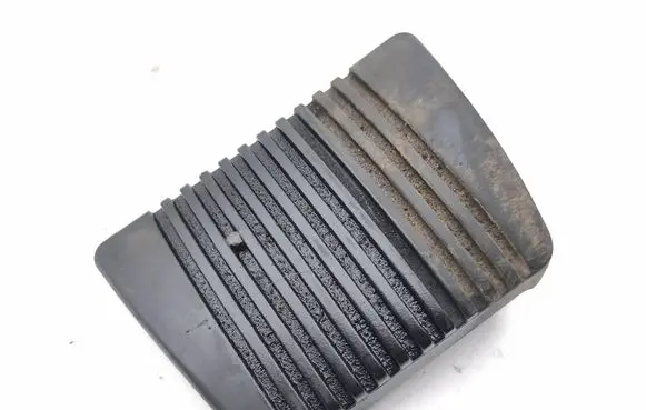 Jeep Cherokee Brake pedal 