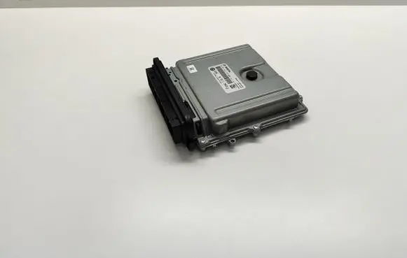 BMW 5 GT F07 Engine control unit/module 8511983 0281017373 851198301