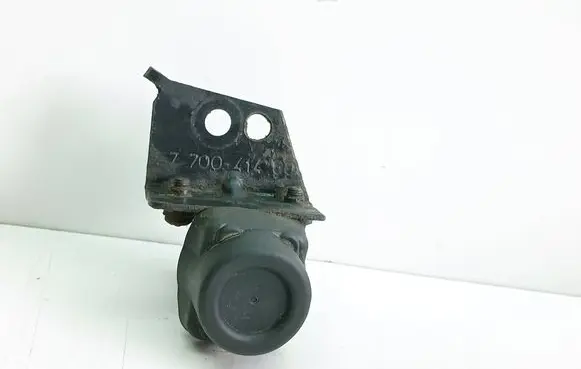 Renault Laguna I Fuel cut-off switch 