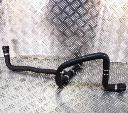 Mercedes-Benz Sprinter W907 W910 Engine coolant pipe/hose A9105000500