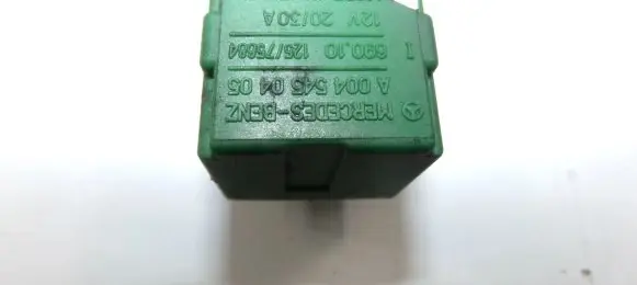 Mercedes-Benz Vito Viano W638 Other relay 0045450405