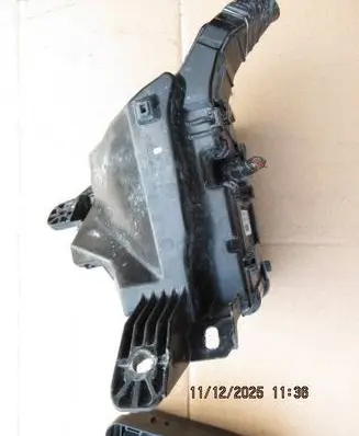 Toyota Yaris Fuse 821150DP10B 28042015