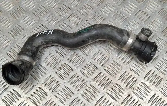 BMW 5 F10 F11 Engine coolant pipe/hose 7619692 16188010