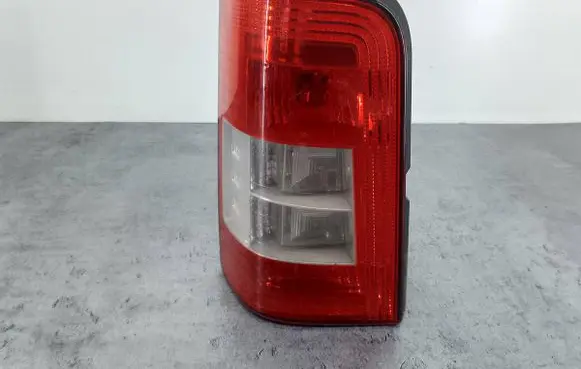 Rear/tail lights