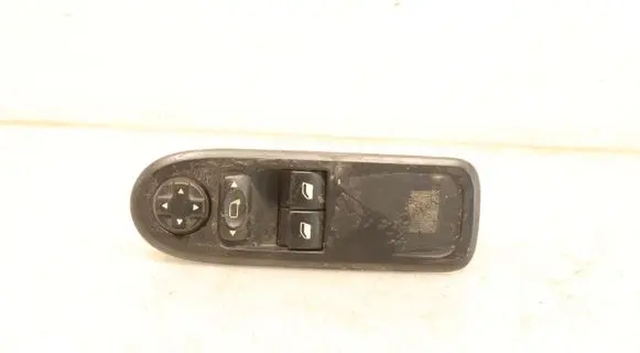 Peugeot 308 Electric window control switch