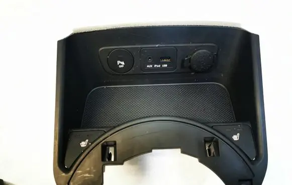 KIA Sportage Seat heating switch 933403W000WK 933303W000WK 846303U200WK