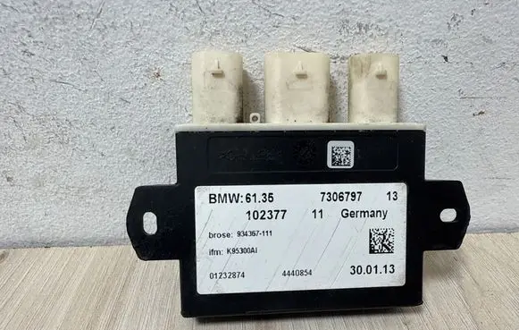 BMW 5 F10 F11 Tailgate/trunk control unit/module 7306797 102377 K95300A