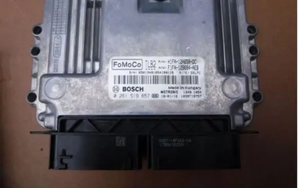 Ford Focus Engine control unit/module 12A650
