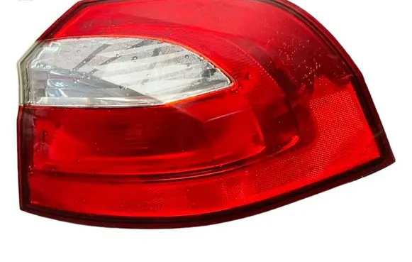 KIA Rio Rear/tail lights 924021W2R