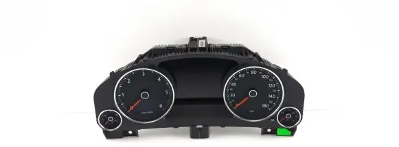 Volkswagen Touareg II Speedometer (instrument cluster) 7P6920983R 0263677181 35920325