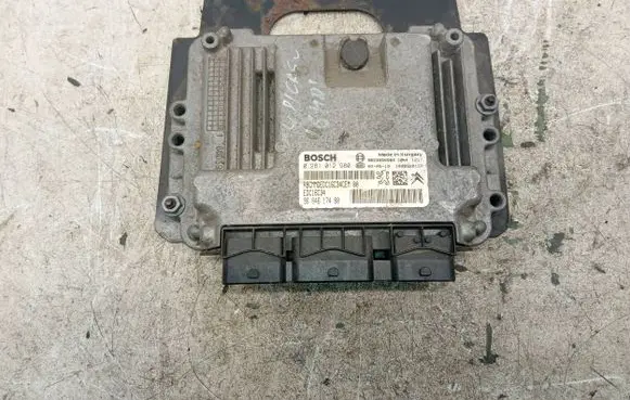 Citroen C4 I Picasso Engine control unit/module 9664617480 9653958980 0281012980