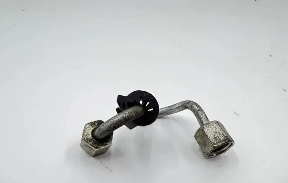 Seat Alhambra (Mk2) Fuel injector supply line/pipe 03L301T