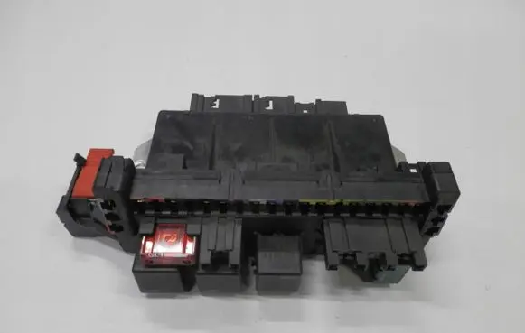 Mercedes-Benz S W220 Relay mounting block A0315451632ki87