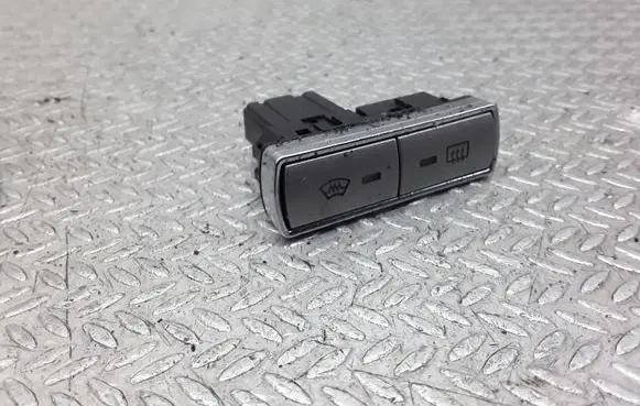 Ford Mondeo MK IV Windscreen/window heater switch 6M2T18K574AC
