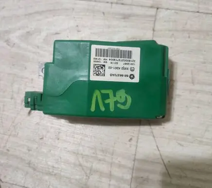 Jeep Grand Cherokee Steering rack control module 68166372AB 13412567 3352430102