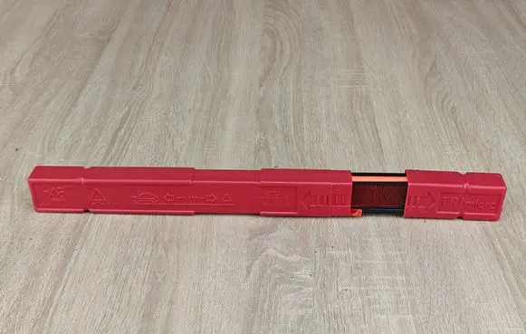 Audi Q3 F3 Emergency warning sign 8K0860251B