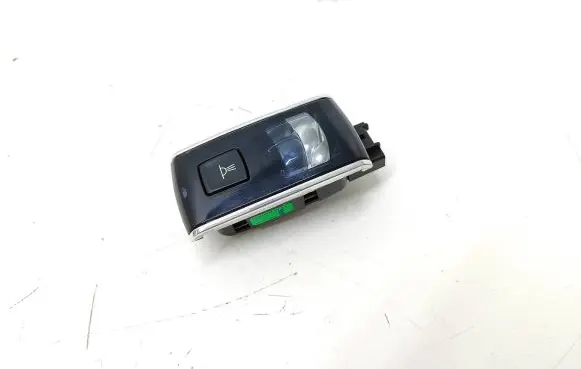 Peugeot 508 Rear seat light 8956450 122440 EMVR3864X