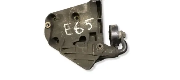 BMW 5 E60 E61 A/C compressor mount bracket 7786708 64557786708 653201
