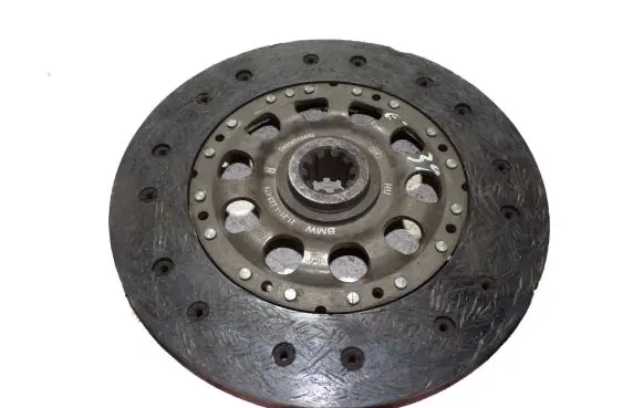 BMW 5 E39 Clutch pressure plate 21211223679 1223679