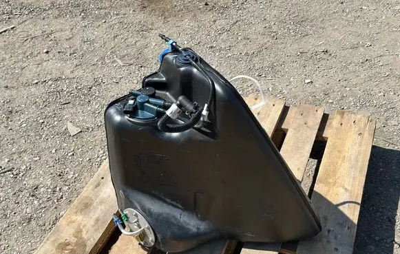 Chevrolet Corvette C5 Fuel tank 10310517