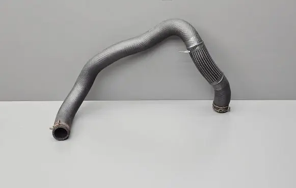 Mazda 6 Engine coolant pipe/hose